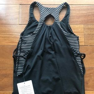 Ivivva Twist and Flow Tank - NWT - Size 7